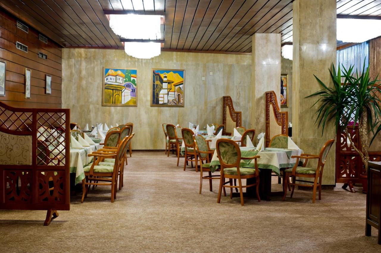 Hotel Saint Vrach Sandanski Esterno foto